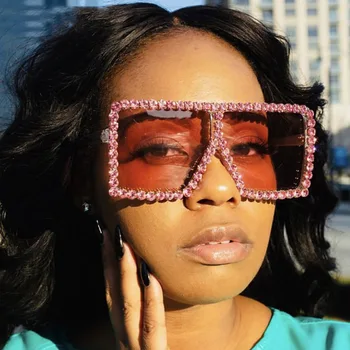 2021 Büyük Boy Güneş Gözlüğü Kadınlar İçin Marka Tasarımcısı Retro Degrade güneş gözlüğü Kırmızı Yeşil Plastik Tonları Kadın Gözlük gafas UV400